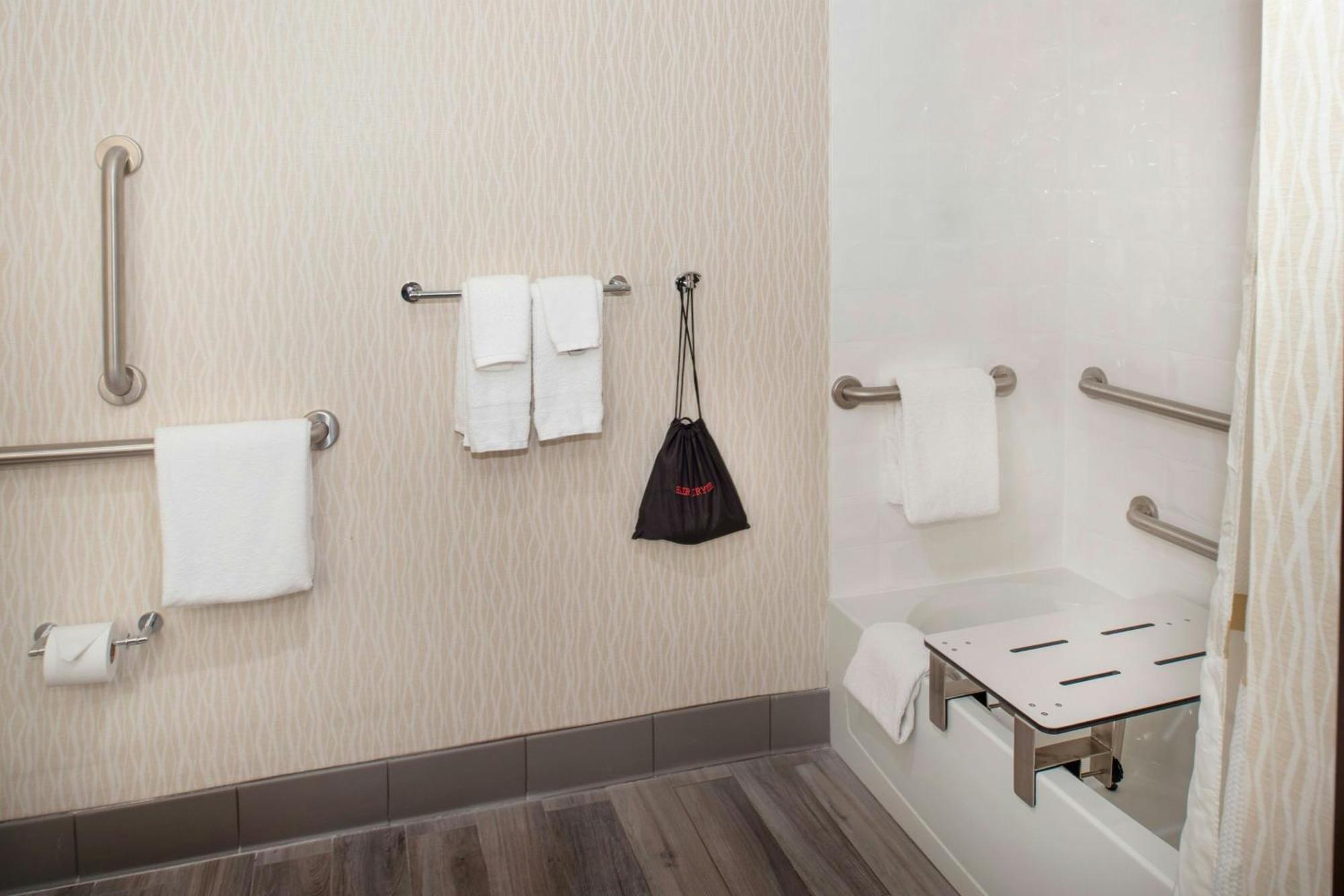 Marriott St. Louis Airport Hotell Edmundson Eksteriør bilde