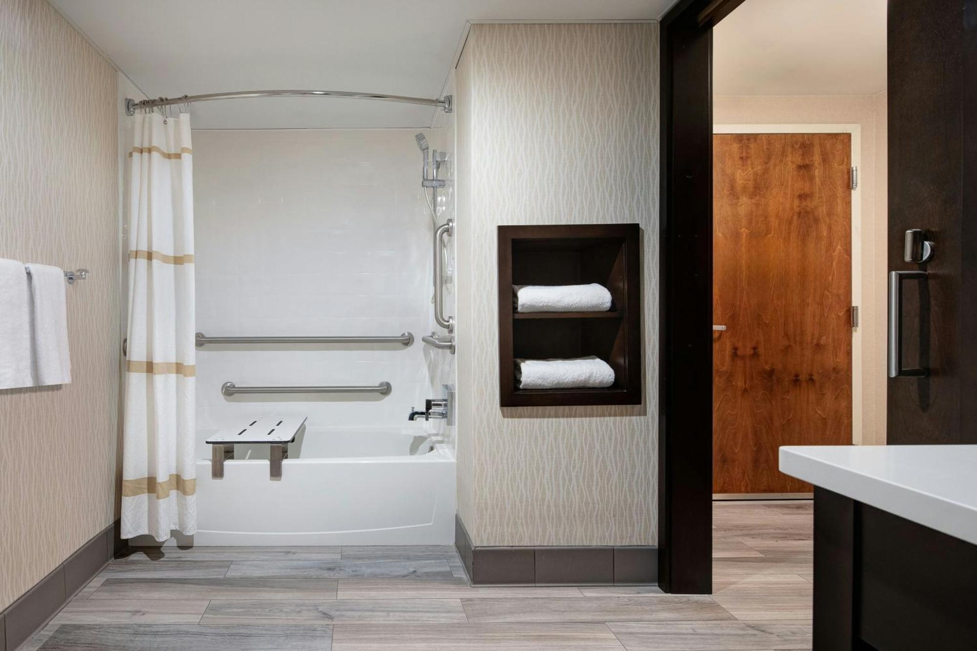 Marriott St. Louis Airport Hotell Edmundson Eksteriør bilde